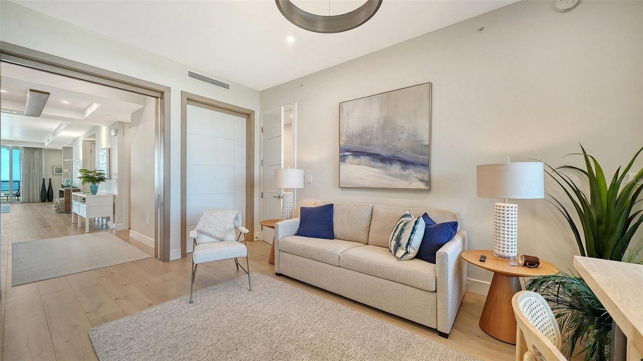 435 L Ambiance Drive, Unit J703, Longboat Key, FL 34228 Photo