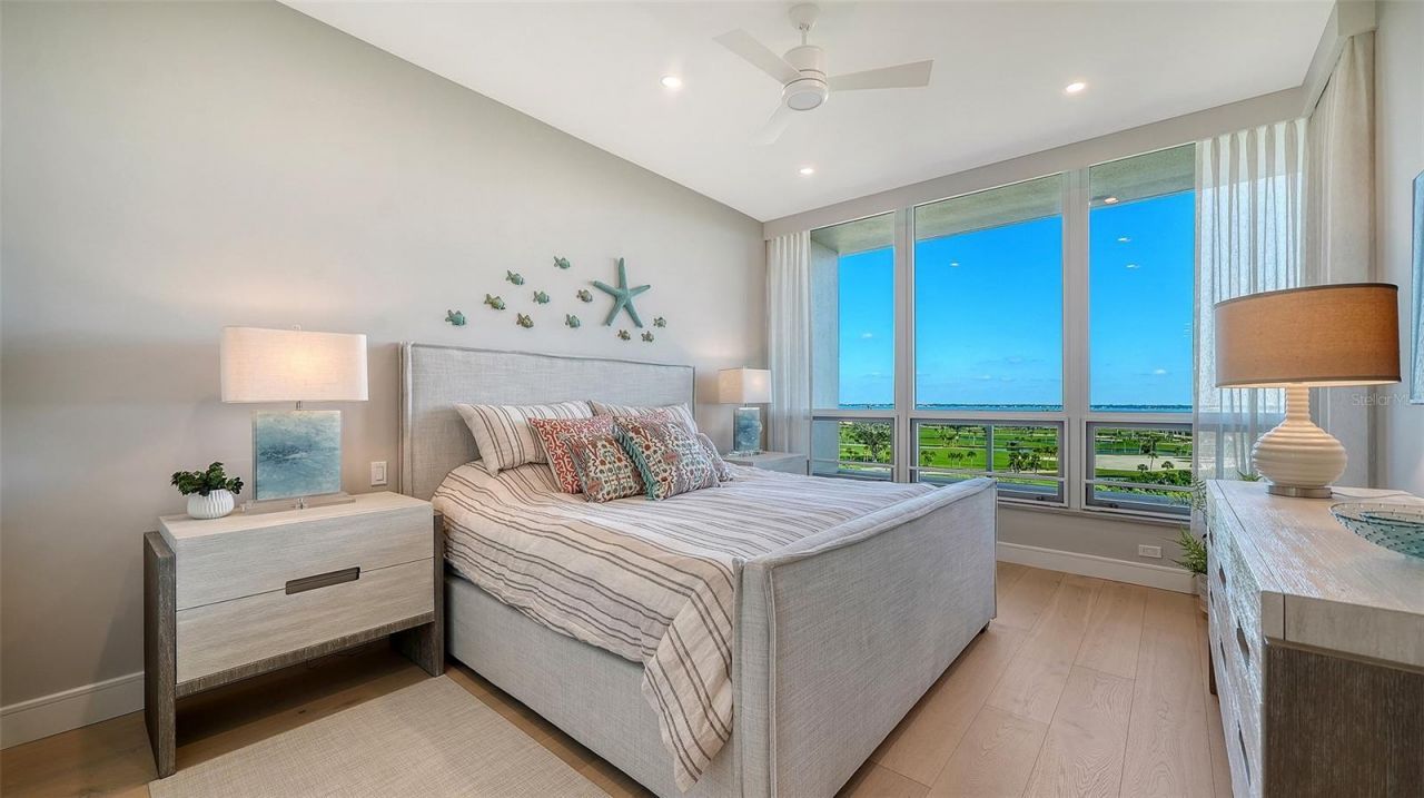 435 L Ambiance Drive, Unit J703, Longboat Key, FL 34228 Photo