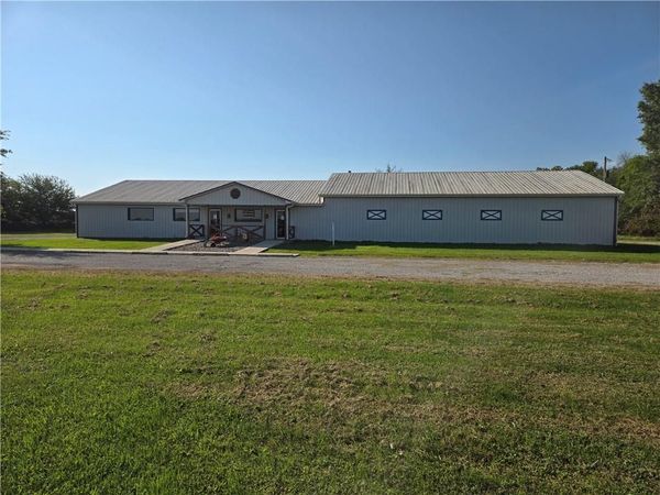 795 NE St. Rt. 18 Highway, Adrian, MO 64720