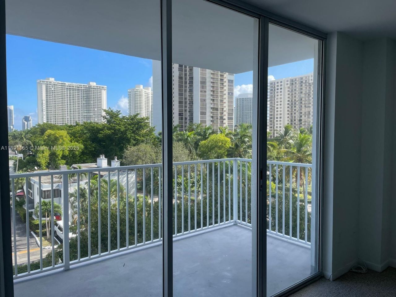 2851 NE 183rd St, Unit 509E, Aventura, FL 33160 Photo