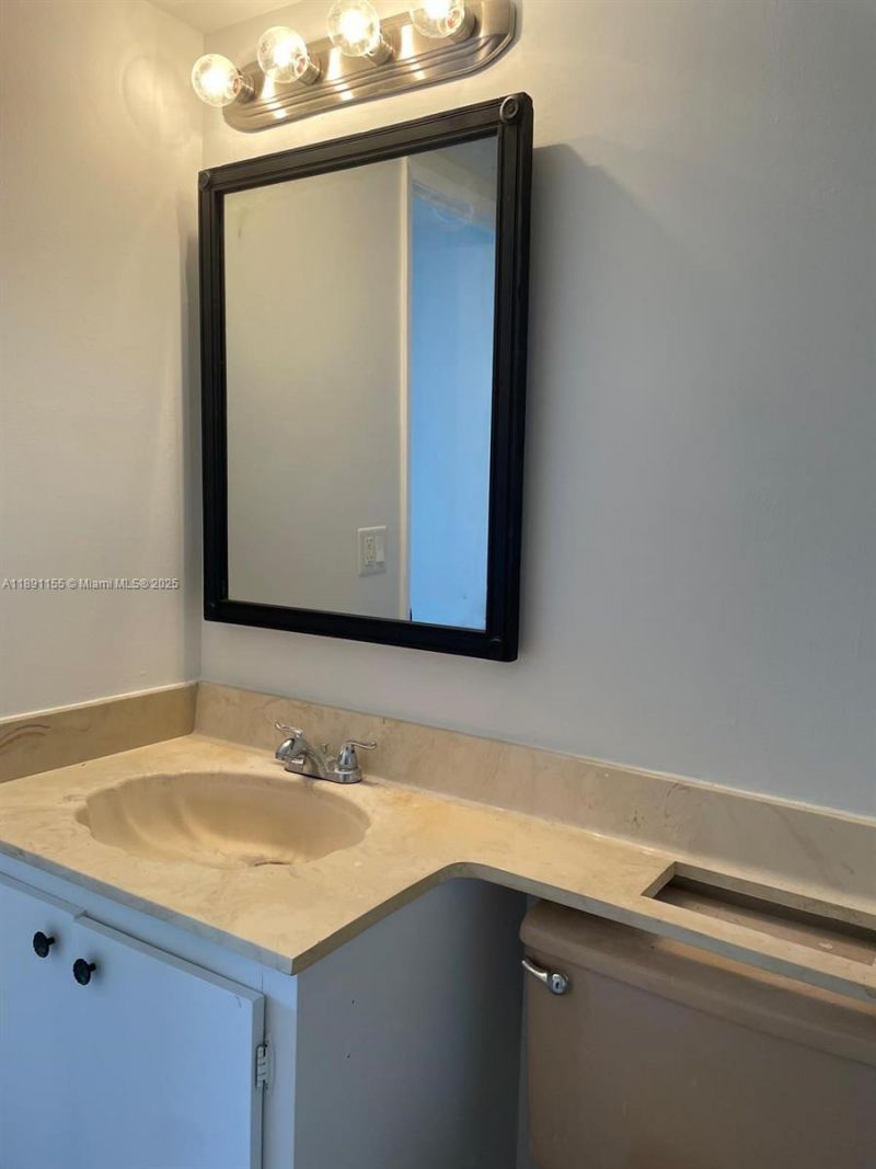 2851 NE 183rd St, Unit 509E, Aventura, FL 33160 Photo