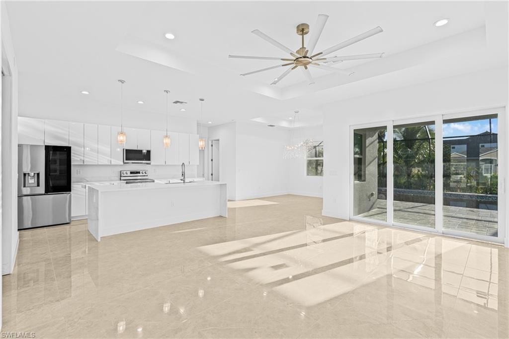 821 NW 37th Pl, Cape Coral, FL 33993 Photo