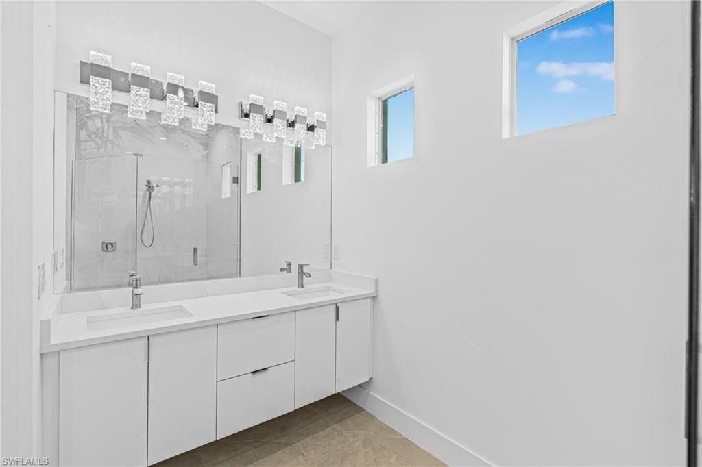 821 NW 37th Pl, Cape Coral, FL 33993 Photo