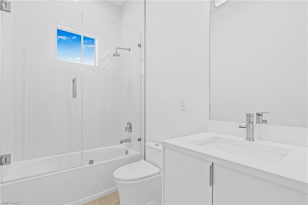 821 NW 37th Pl, Cape Coral, FL 33993 Photo