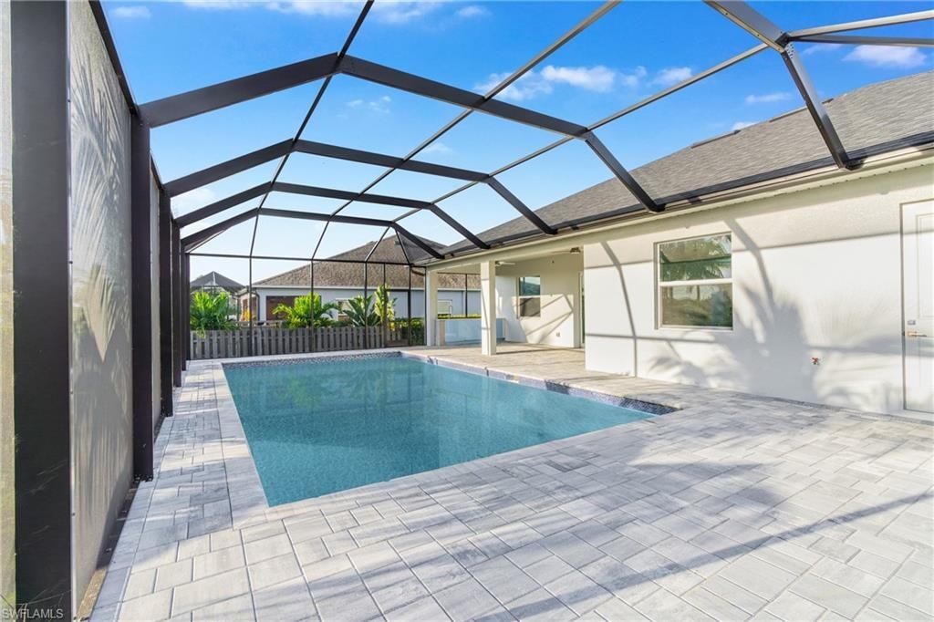 821 NW 37th Pl, Cape Coral, FL 33993 Photo