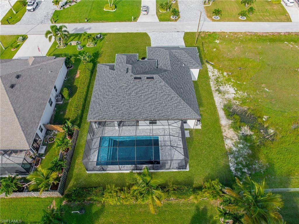 821 NW 37th Pl, Cape Coral, FL 33993 Photo