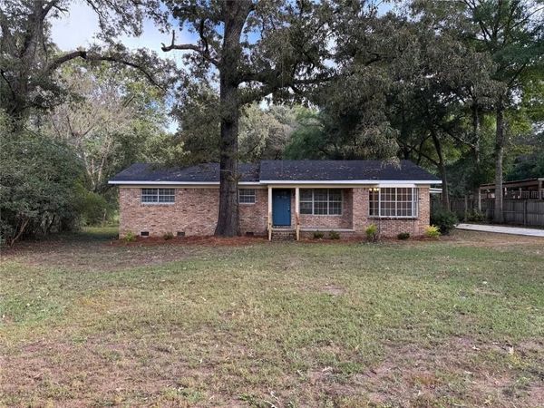 11830 Old Moffat Road, Wilmer, AL 36587