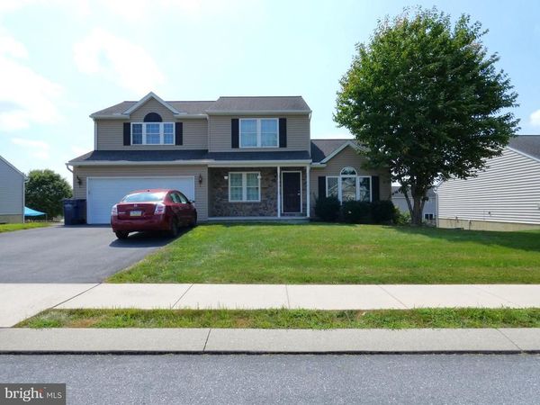 106 GABLE DRIVE, MYERSTOWN, PA 17067