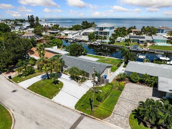 3596 BEACH DRIVE SE, ST PETERSBURG, FL 33705