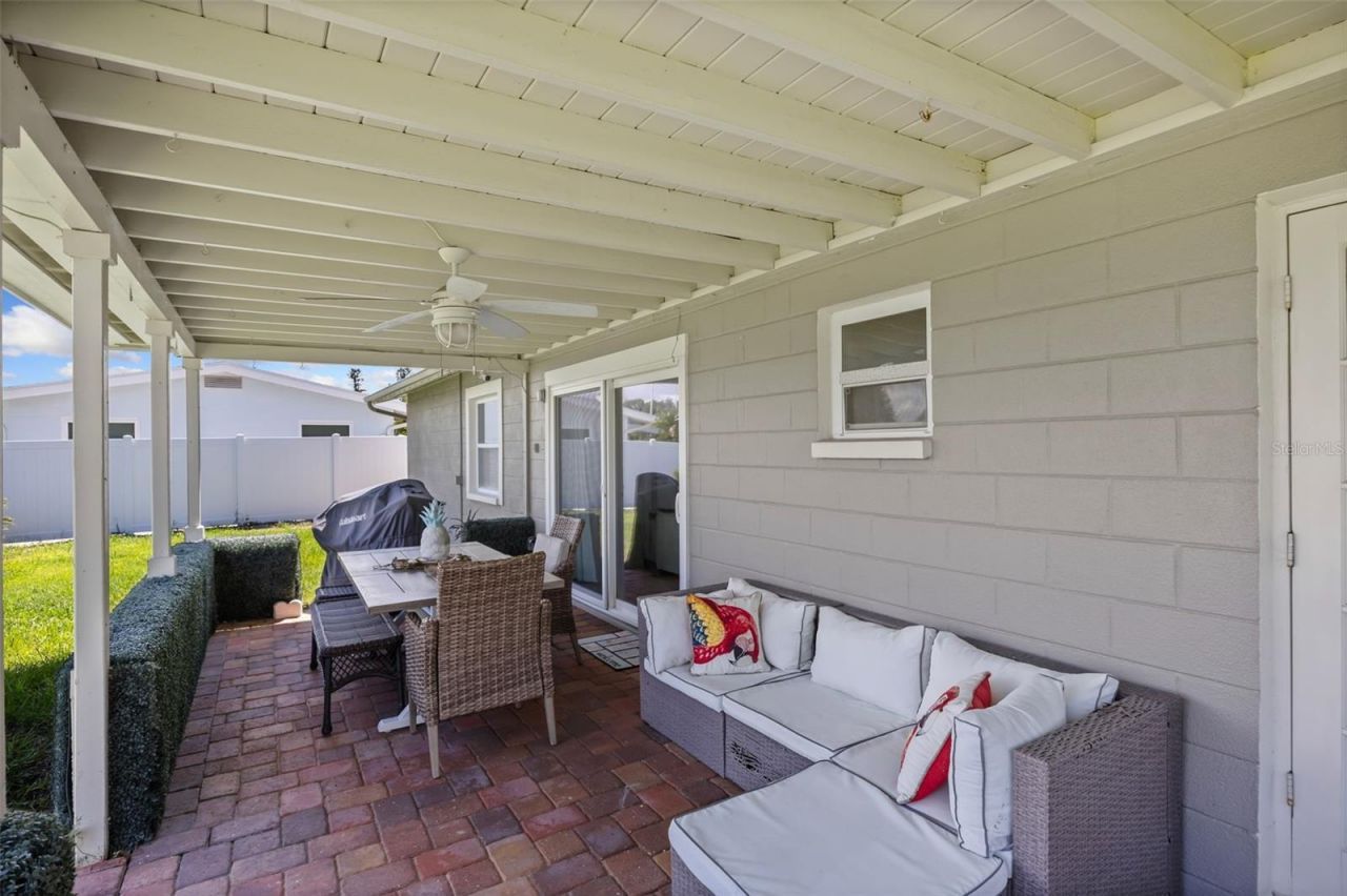 3596 Beach Drive Se, Saint Petersburg, FL 33705 Photo