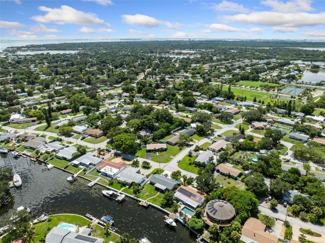 3596 Beach Drive Se, Saint Petersburg, FL 33705 Photo