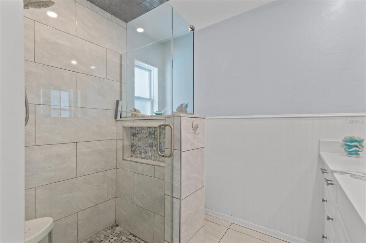 2705 SE 18th Place, Cape Coral, FL 33904 Photo