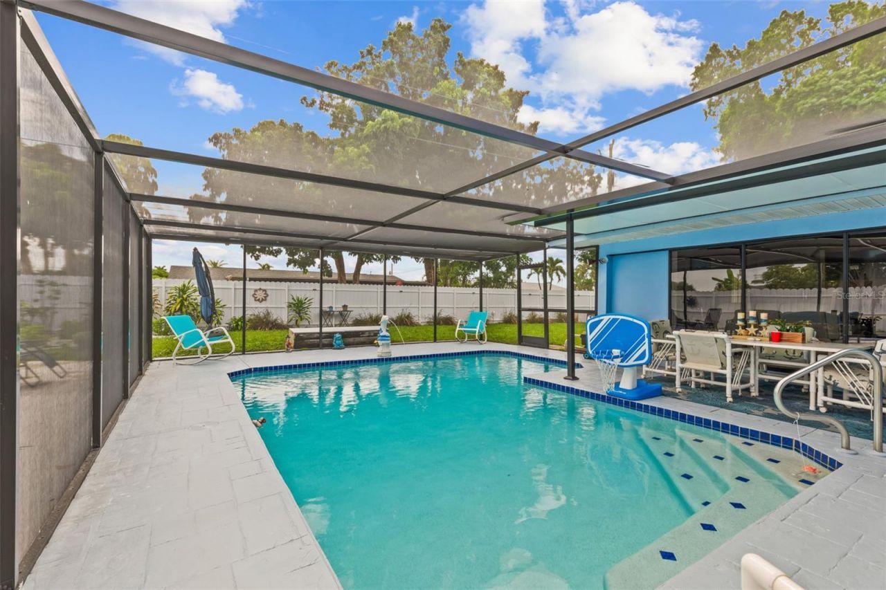 2705 SE 18th Place, Cape Coral, FL 33904 Photo