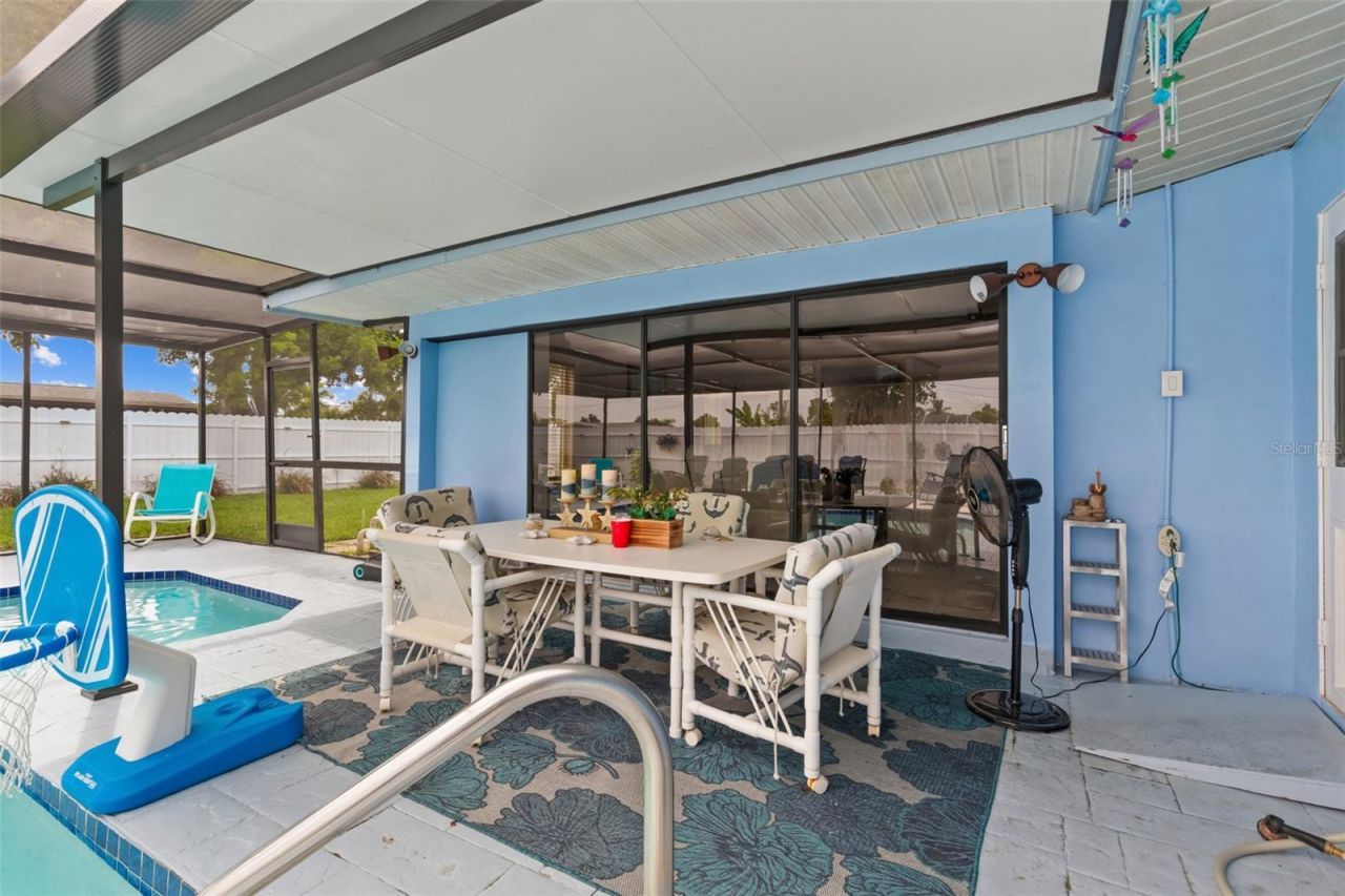 2705 SE 18th Place, Cape Coral, FL 33904 Photo