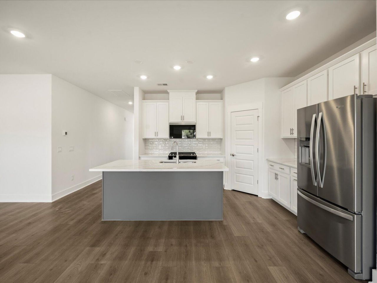 432 Radiant Blue Way Photo 23