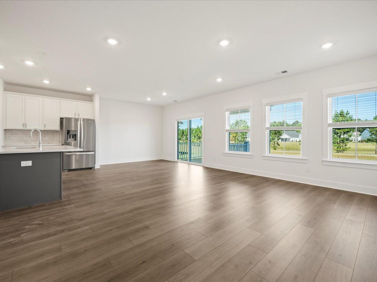 432 Radiant Blue Way Photo 30