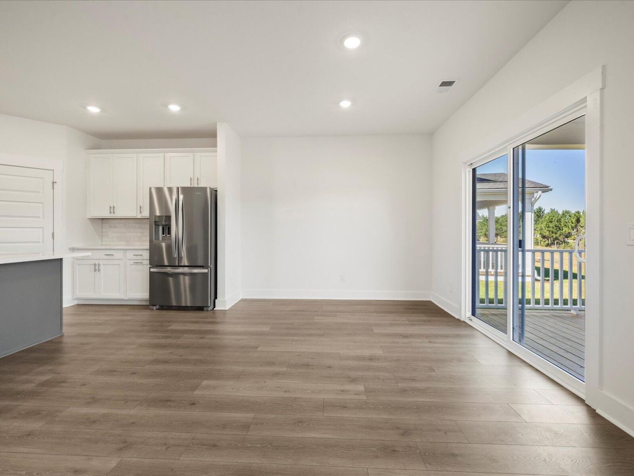 432 Radiant Blue Way Photo 33