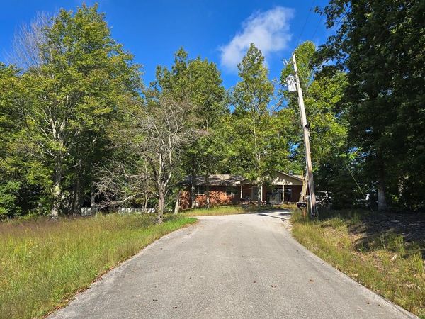 499 Billy Ridge Rd, Jamestown, TN 38556