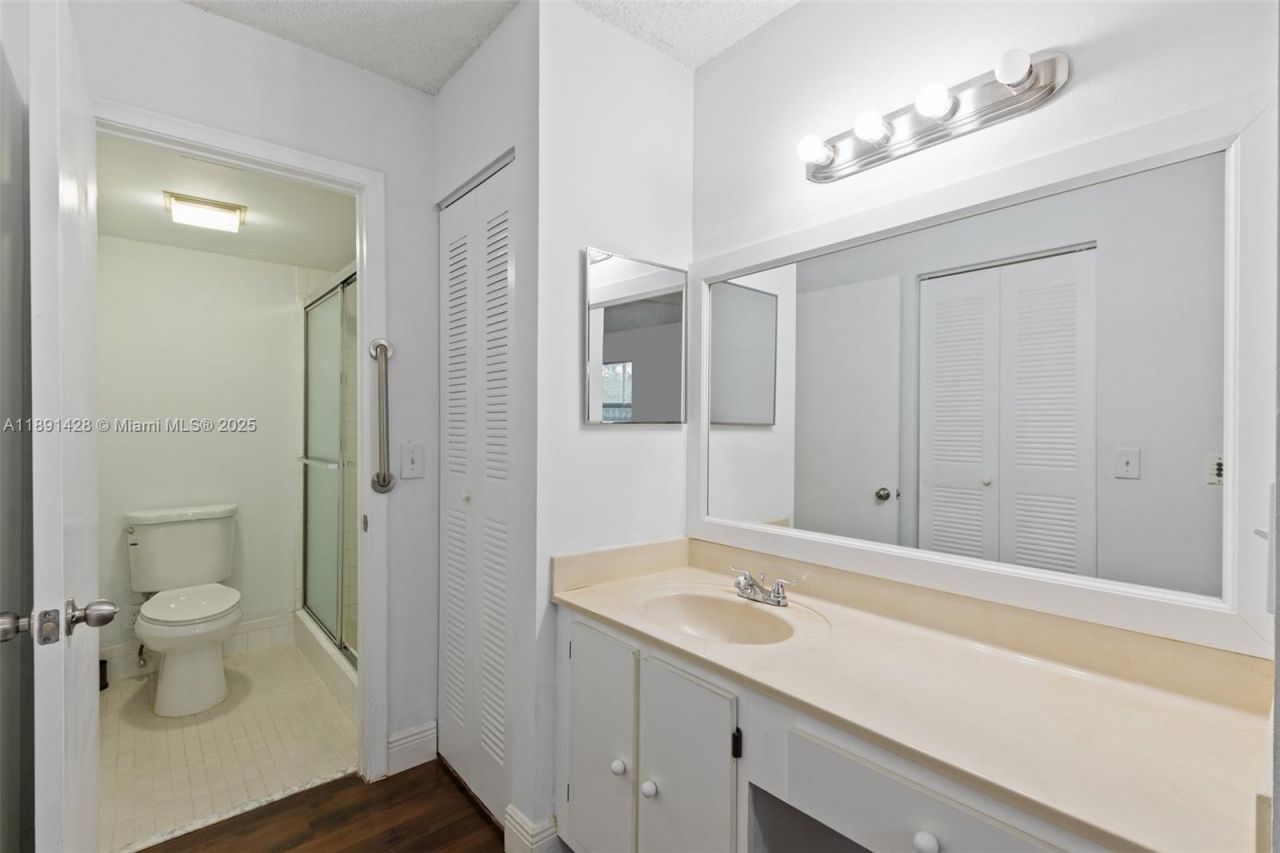 1251 SW 125th Ave, Unit 211T, Pembroke Pines, FL 33027 Photo