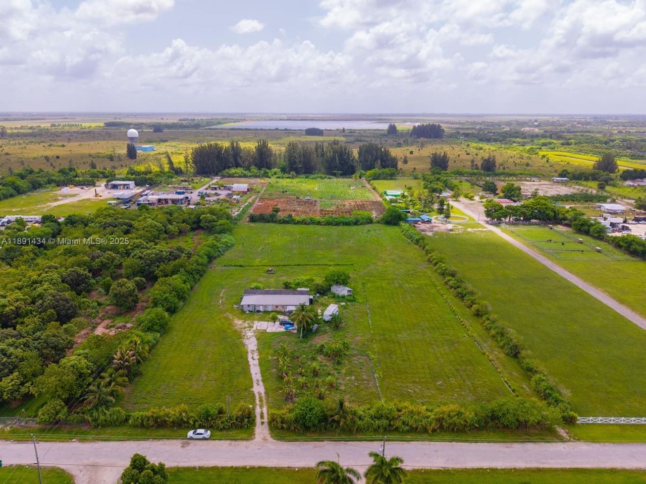 10 Acres Of Land For Sale ??? Exceptional Investme, Miami, FL 33196 Photo