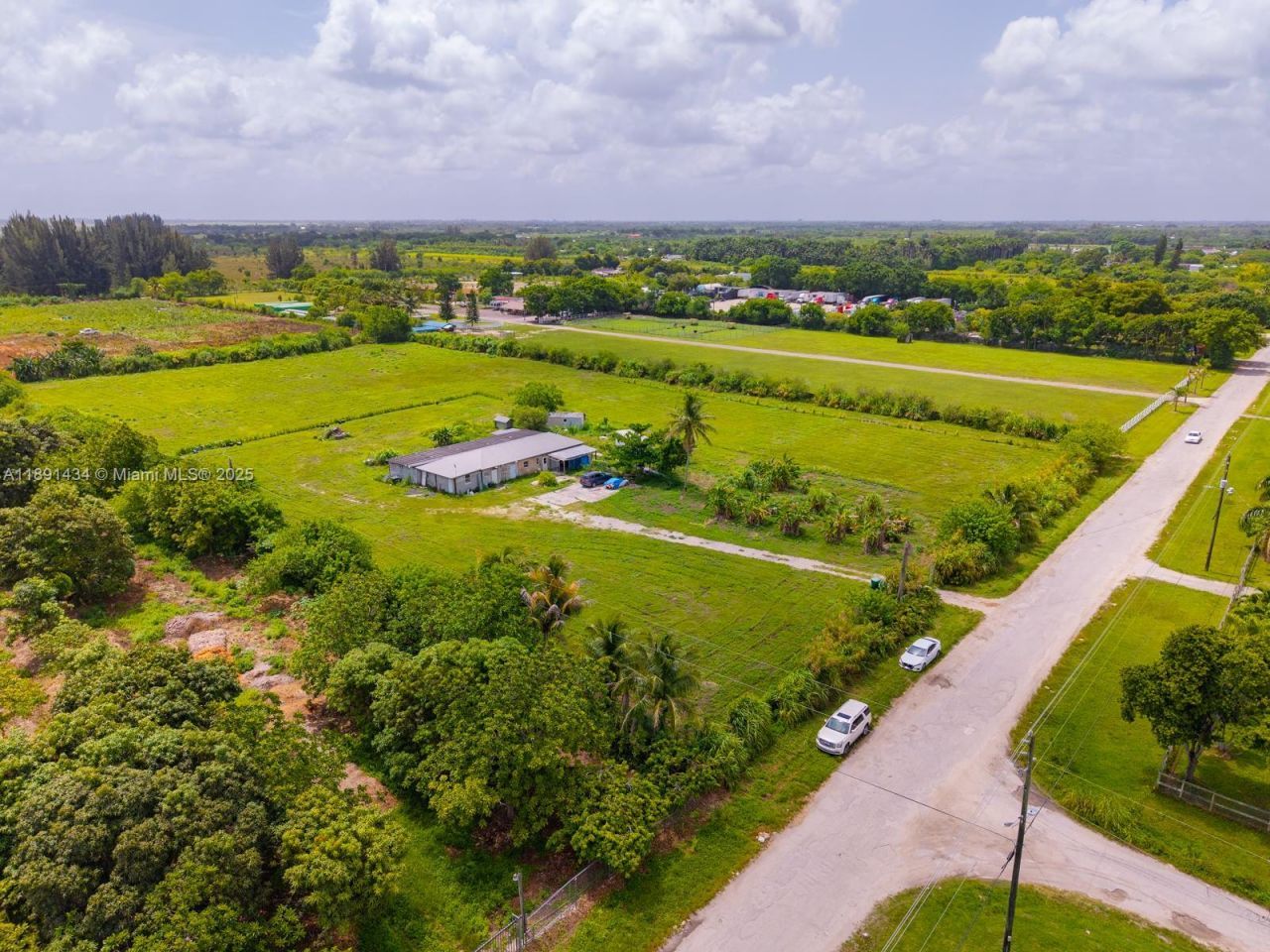 10 Acres Of Land For Sale ??? Exceptional Investme, Miami, FL 33196 Photo