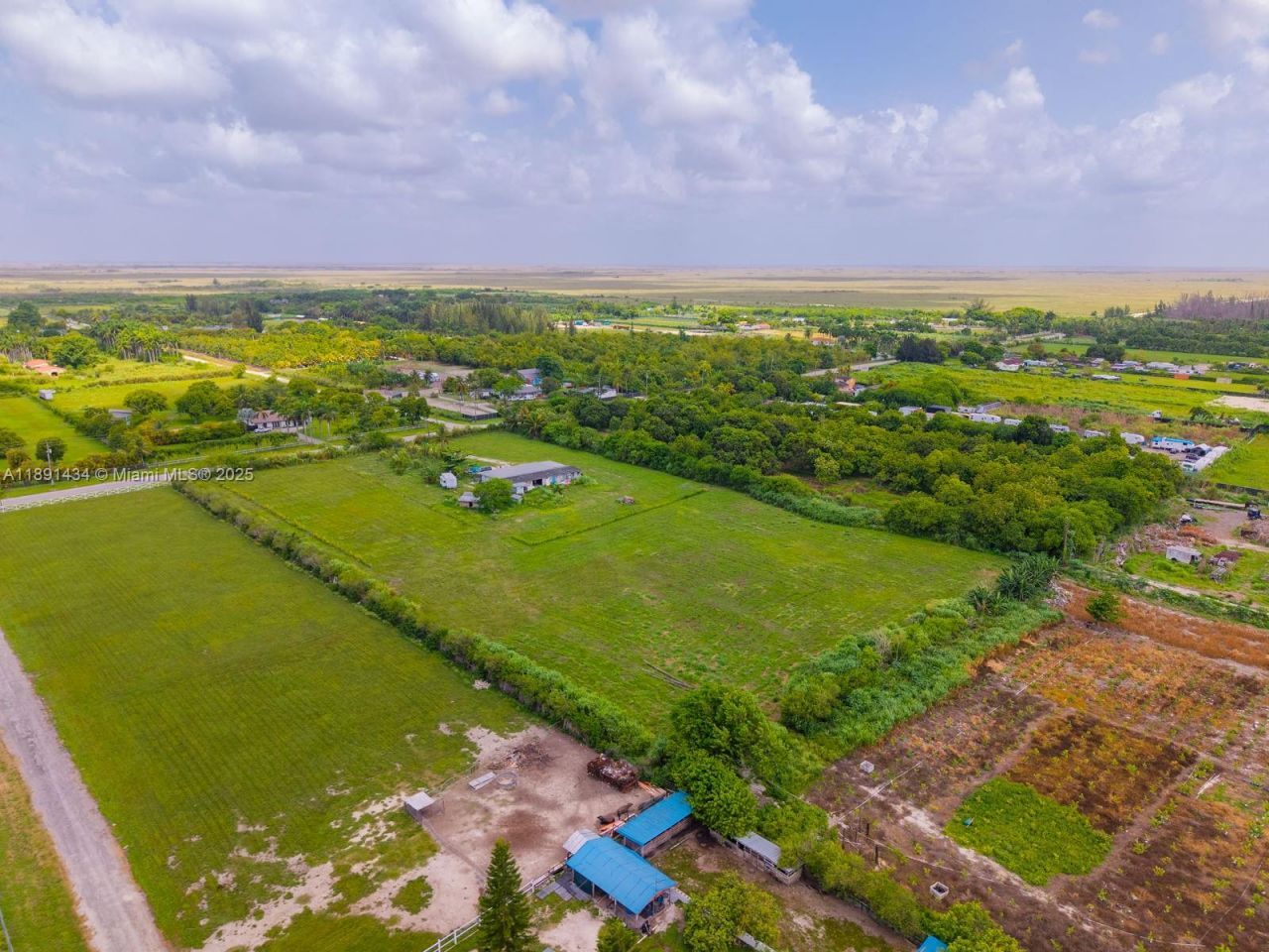 10 Acres Of Land For Sale ??? Exceptional Investme, Miami, FL 33196 Photo