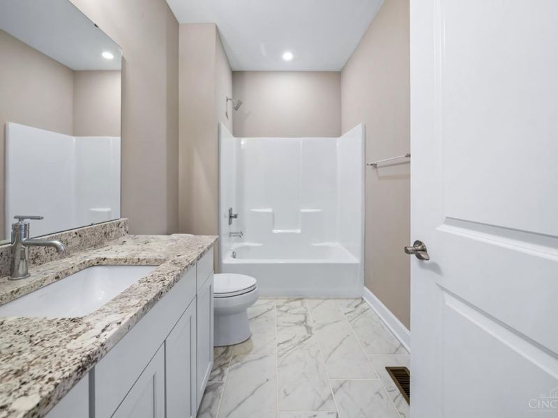 1259 Wexford Lane, Delhi Twp, OH 45233 Photo 7
