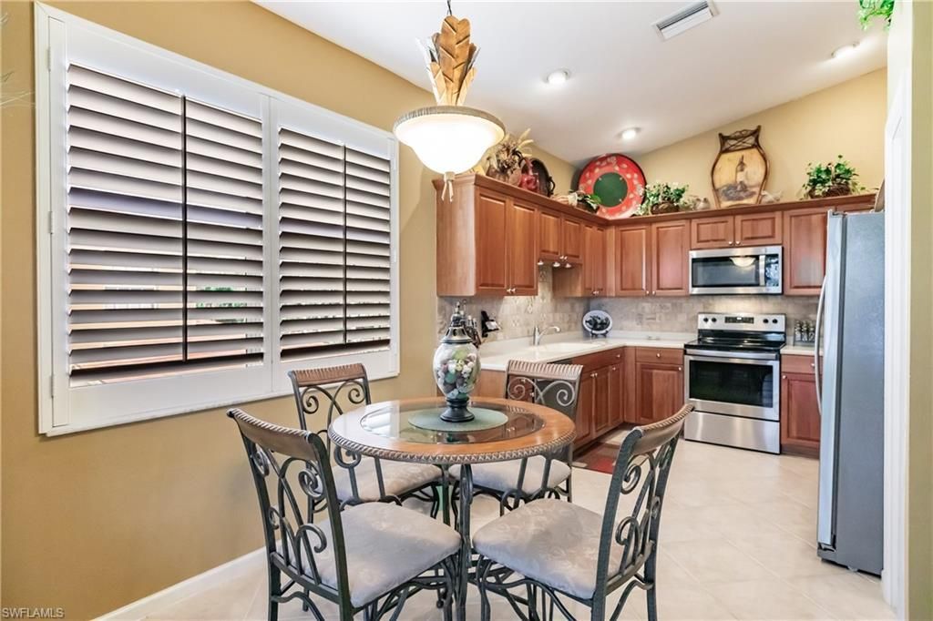 3011 Meandering Way, Unit 202, Fort Myers, FL 33905 Photo