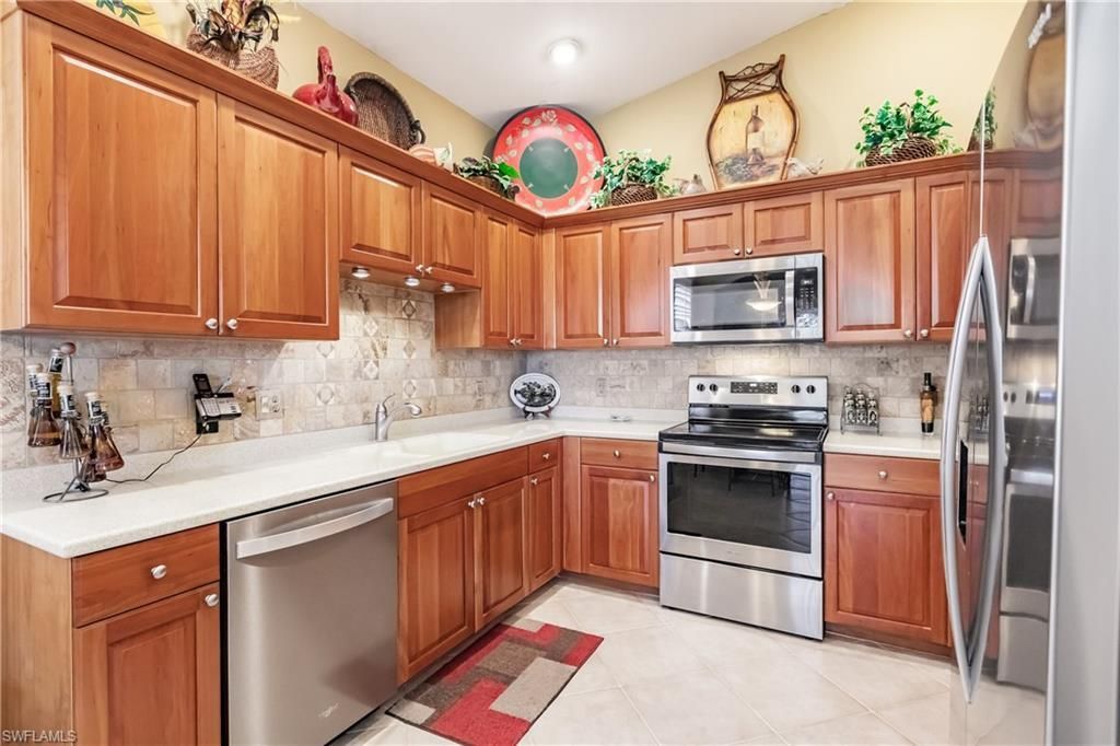 3011 Meandering Way, Unit 202, Fort Myers, FL 33905 Photo