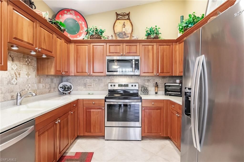 3011 Meandering Way, Unit 202, Fort Myers, FL 33905 Photo