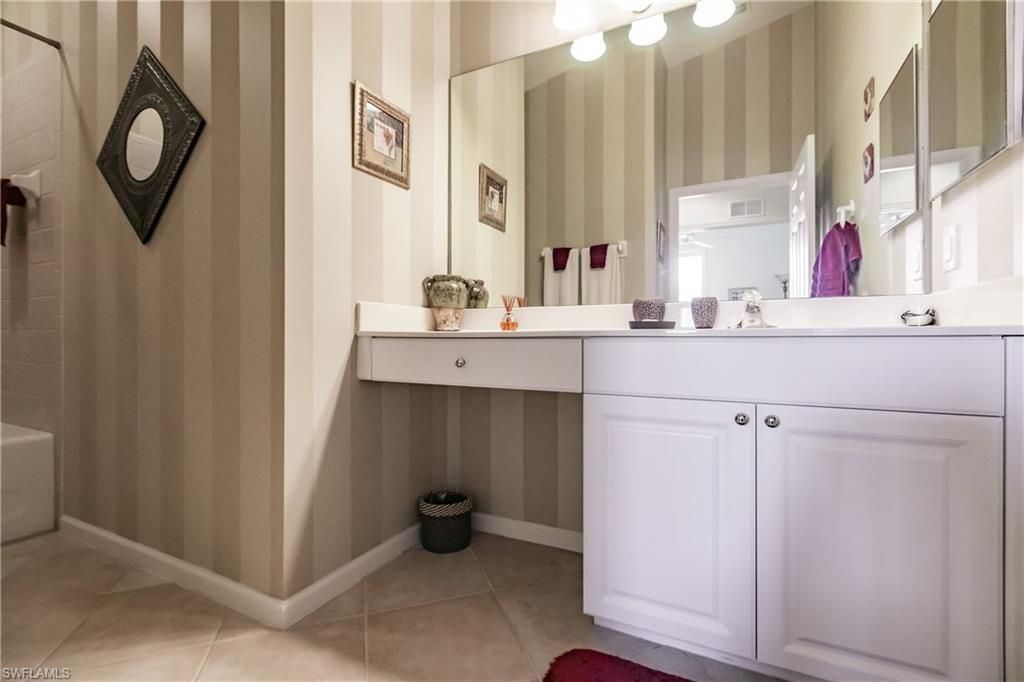 3011 Meandering Way, Unit 202, Fort Myers, FL 33905 Photo