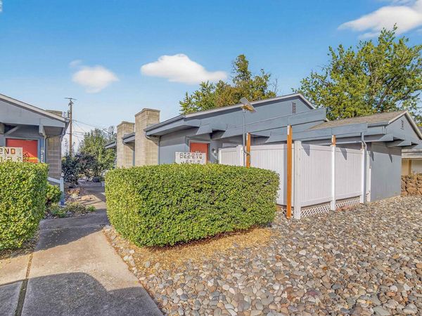 820, 822, 824 2nd St, Clarkston, WA 99403