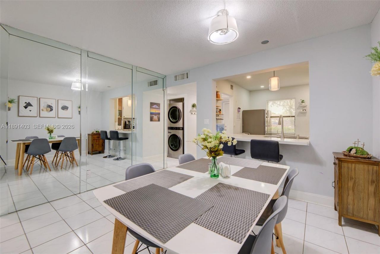 4249 S Carambola Cir S, Unit 2698, Coconut Creek, FL 33066 Photo
