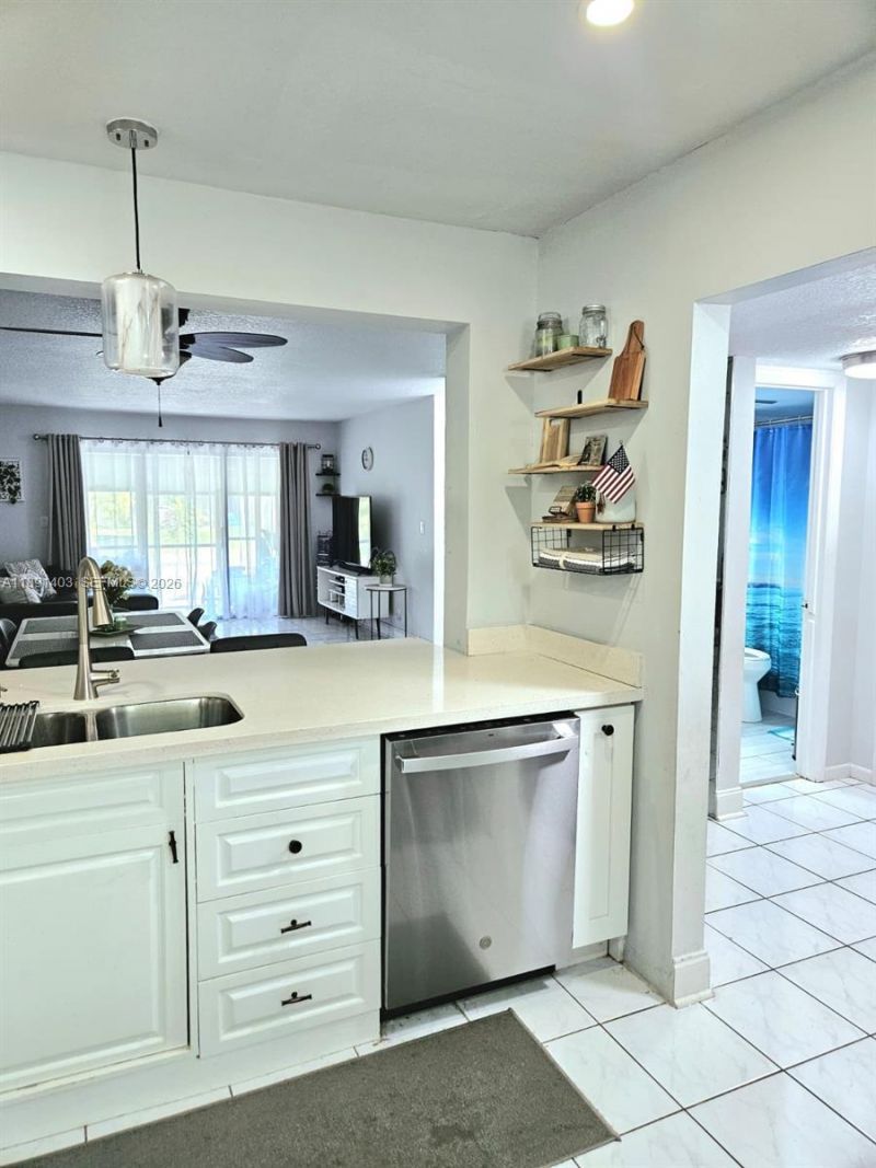 4249 S Carambola Cir S, Unit 2698, Coconut Creek, FL 33066 Photo