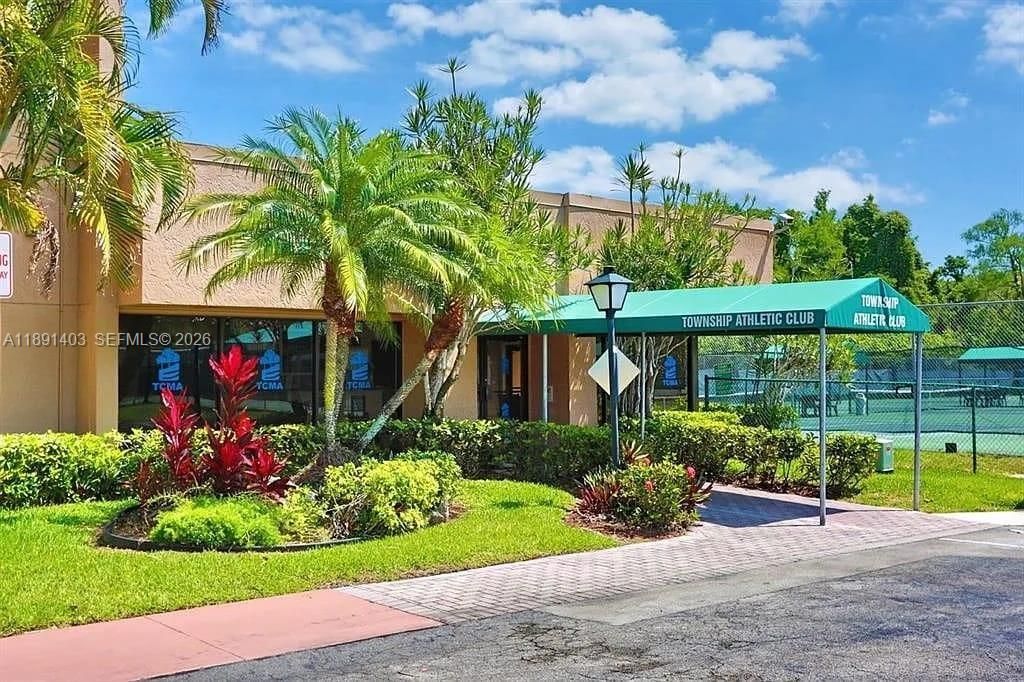 4249 S Carambola Cir S, Unit 2698, Coconut Creek, FL 33066 Photo