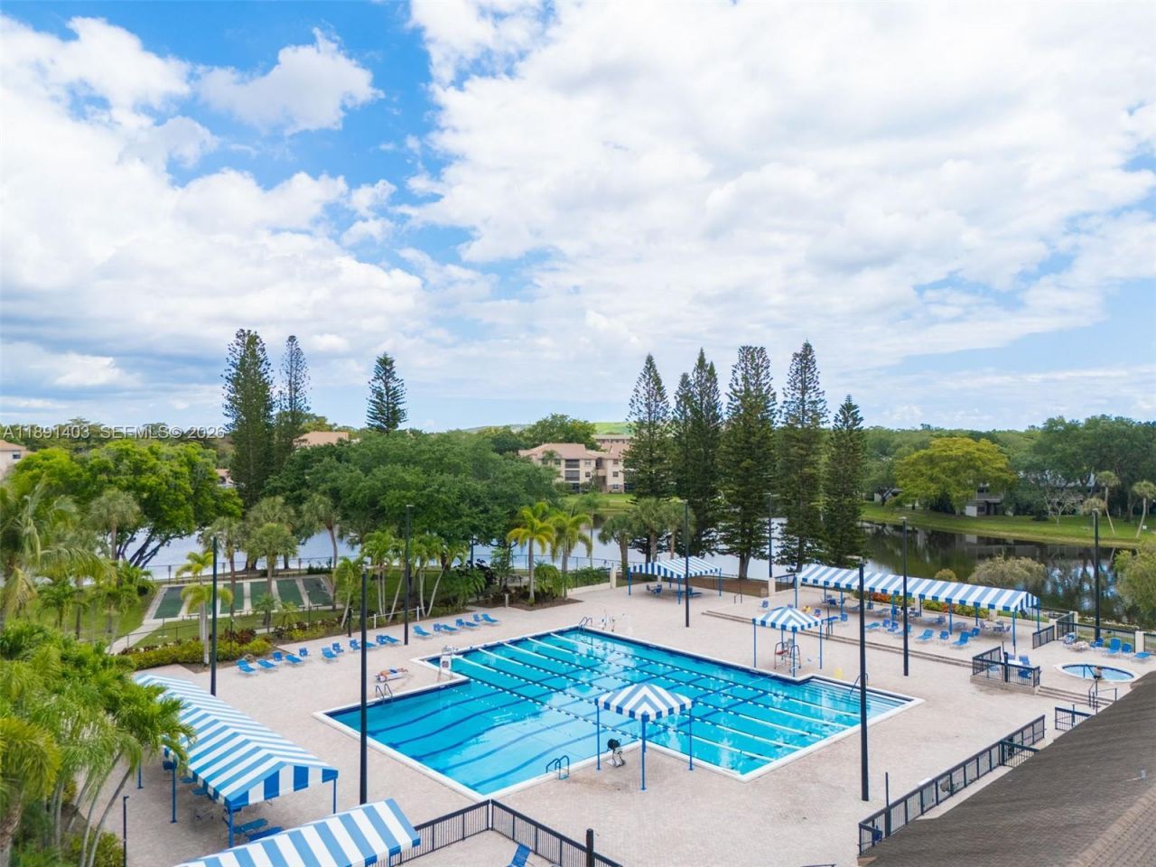 4249 S Carambola Cir S, Unit 2698, Coconut Creek, FL 33066 Photo