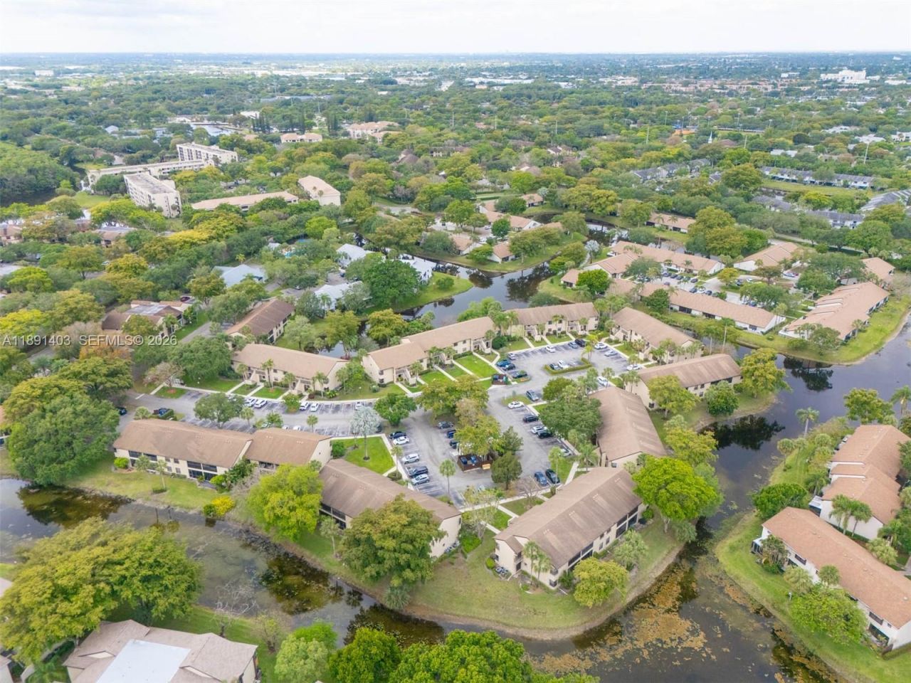 4249 S Carambola Cir S, Unit 2698, Coconut Creek, FL 33066 Photo