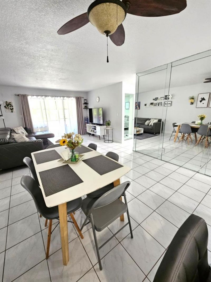 4249 S Carambola Cir S, Unit 2698, Coconut Creek, FL 33066 Photo