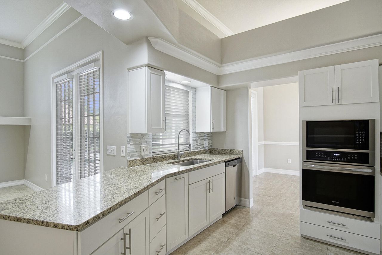 1326 SW Briarwood Drive, Port Saint Lucie, FL 34986 Photo