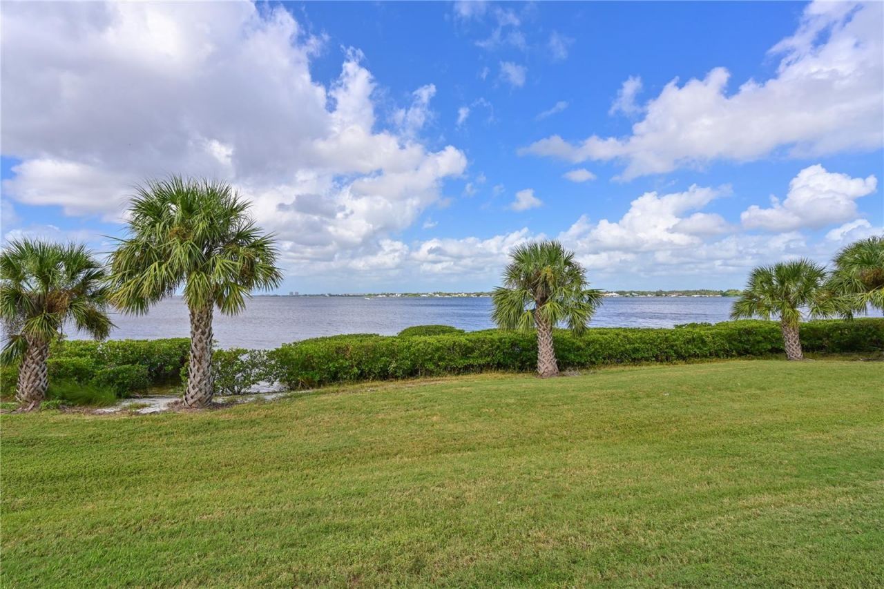 910 Tidewater Shores Loop, Unit 102, Bradenton, FL 34208 Photo