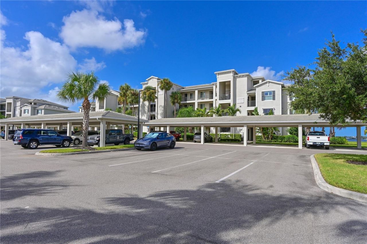 910 Tidewater Shores Loop, Unit 102, Bradenton, FL 34208 Photo