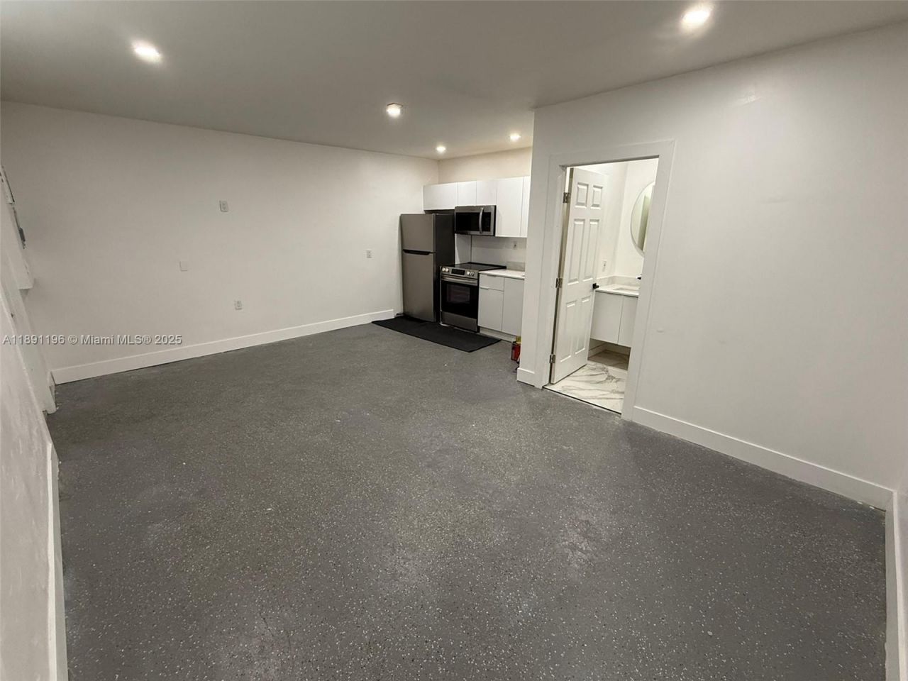4300 NW 3rd Ct, Unit 1, Plantation, FL 33317 Photo