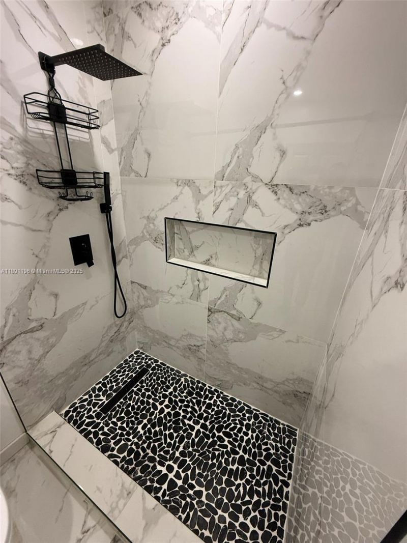 4300 NW 3rd Ct, Unit 1, Plantation, FL 33317 Photo