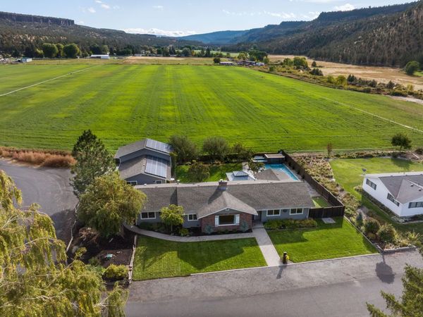 198 NE Marmot Lane, Prineville, OR 97754