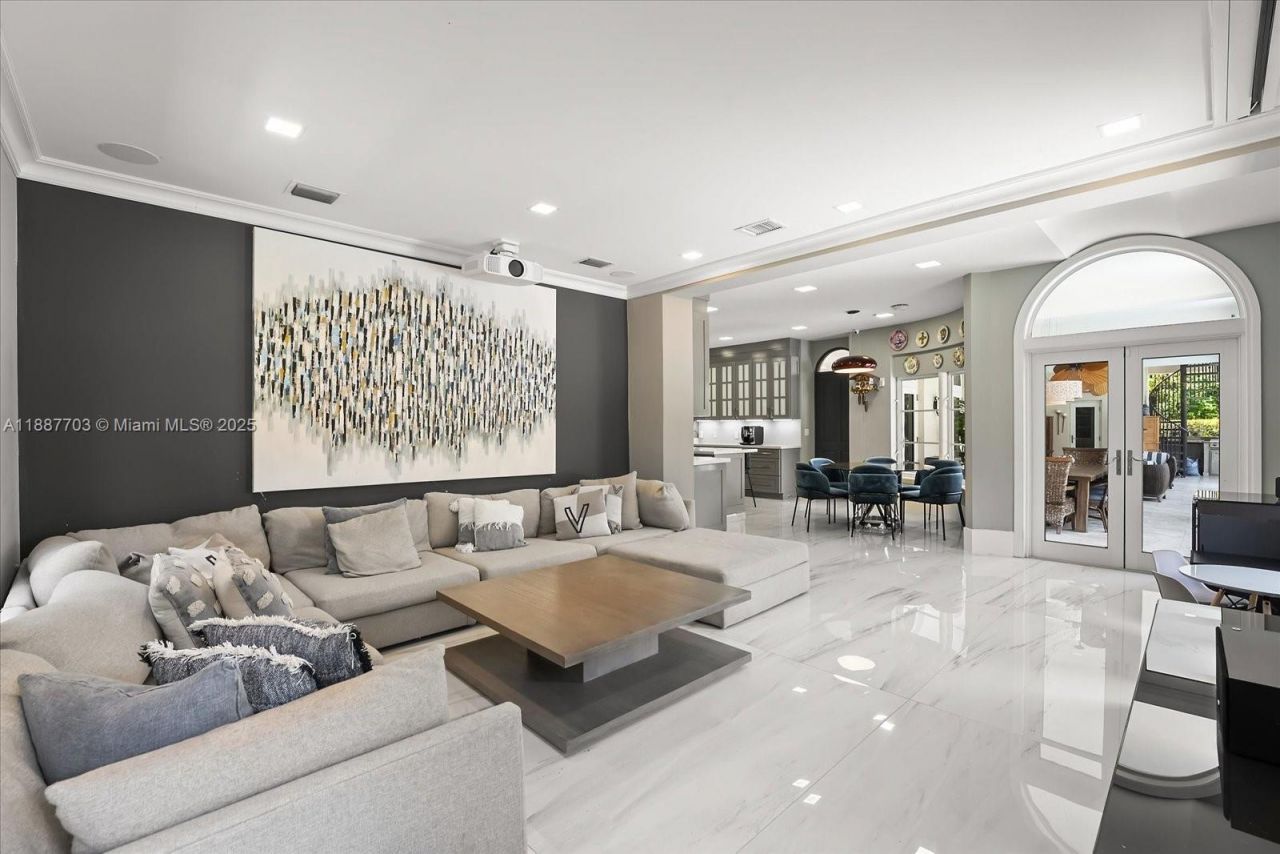 285 Carabela Ct, Coral Gables, FL 33143 Photo