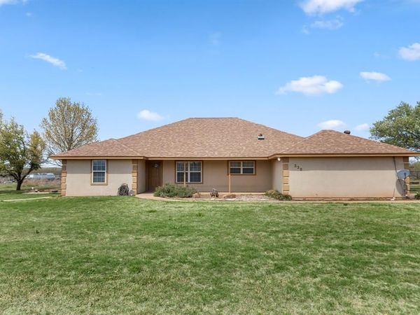 330 Coleman Park Road, Iowa Park, TX 76367