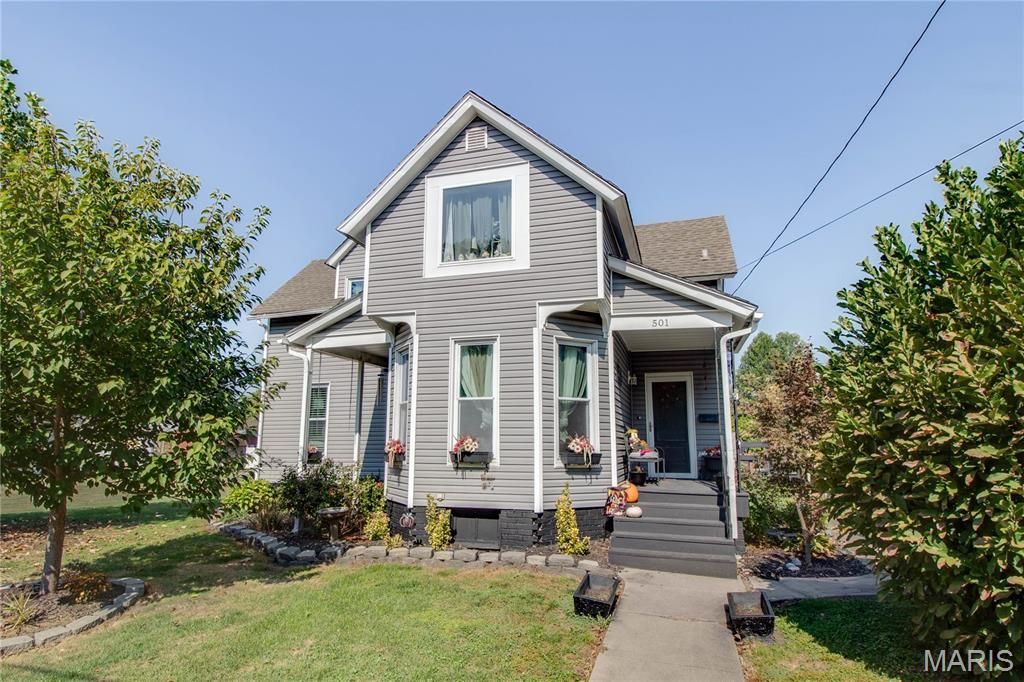 501 W Exchange Street, Jerseyville, IL 62052 Main Photo