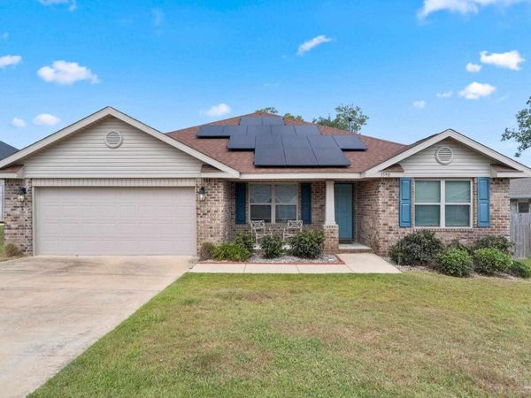 3590 Conley Dr, Cantonment, FL 32533