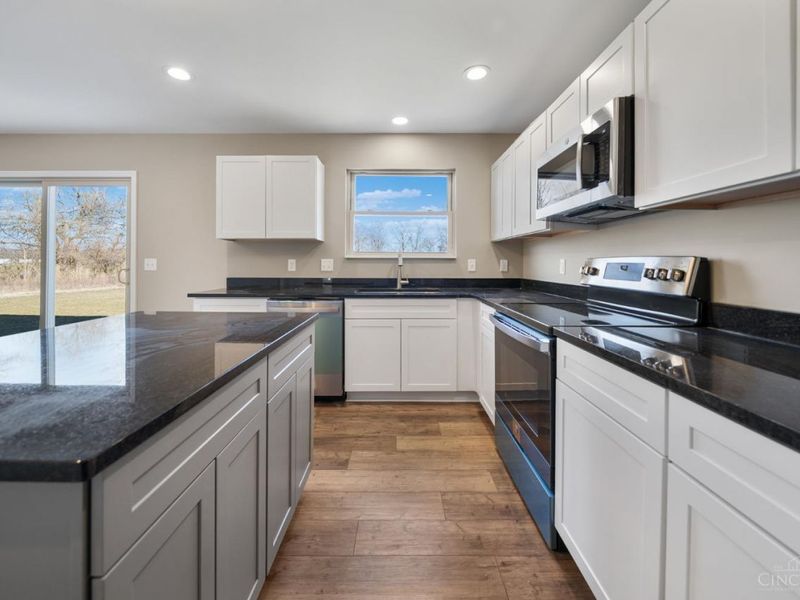 10390 Short Road, Harrison, OH 45030 Photo 4