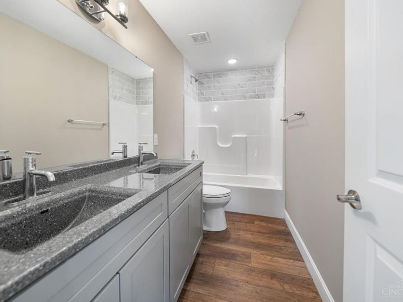 10390 Short Road, Harrison, OH 45030 Photo 6